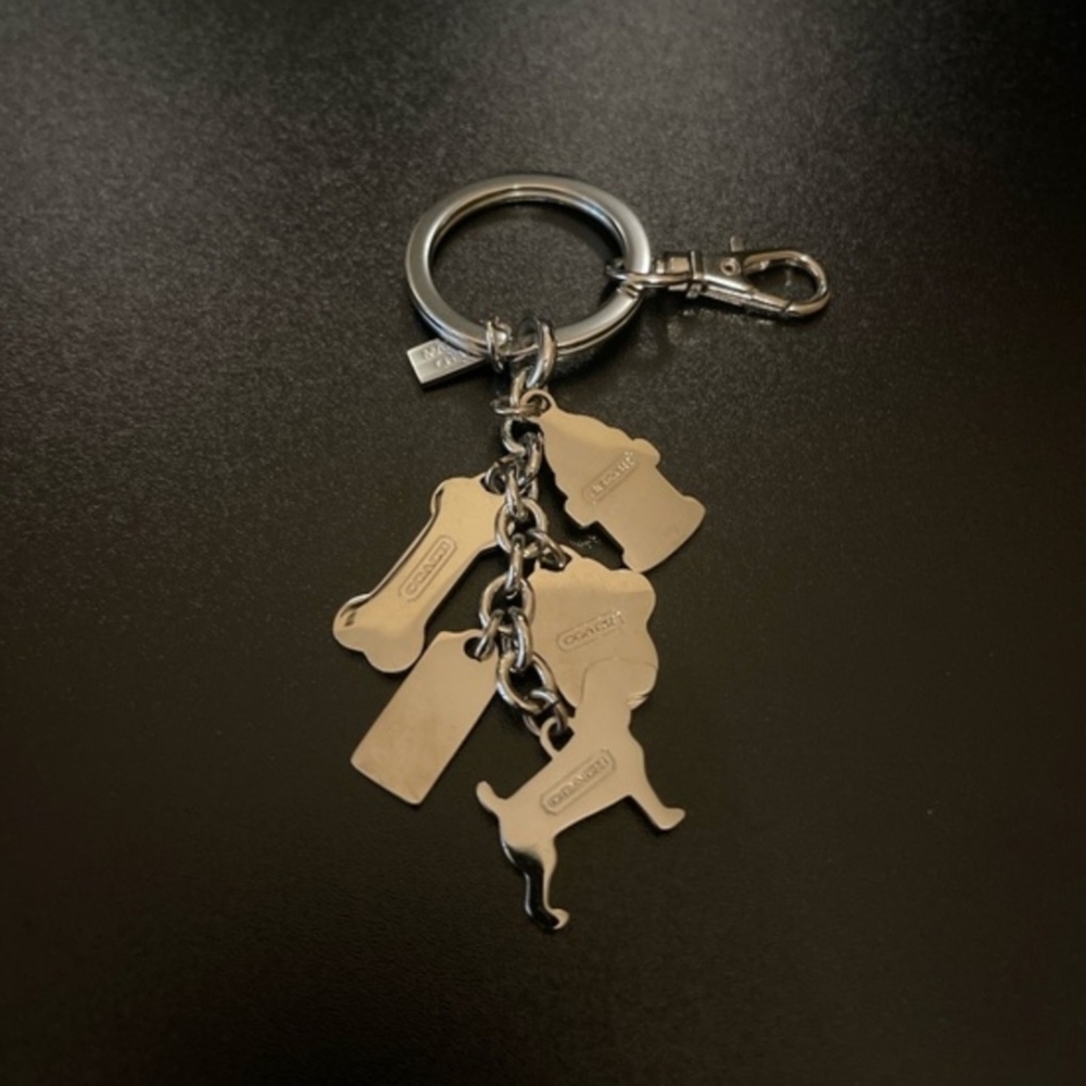 COACH Dog Keychain & COACH Ink Pen - Picture 3 of 8